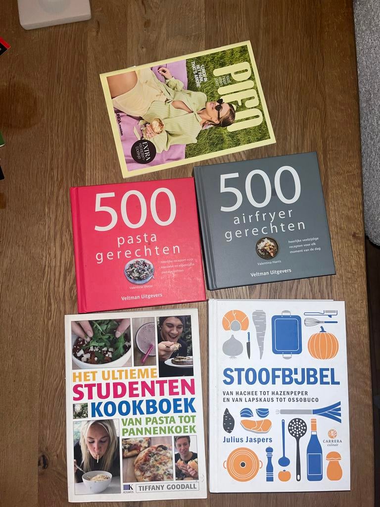 Verzameling kookboeken, Ophalen, Gelezen, Nederland