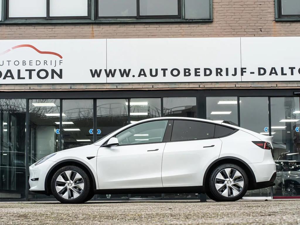 Tesla Model Y Long Range AWD 75 kWh 28/12/'22 A € 36.950,0, Auto's, Tesla, Gebruikt, Wit, 351 pk, 1600 kg