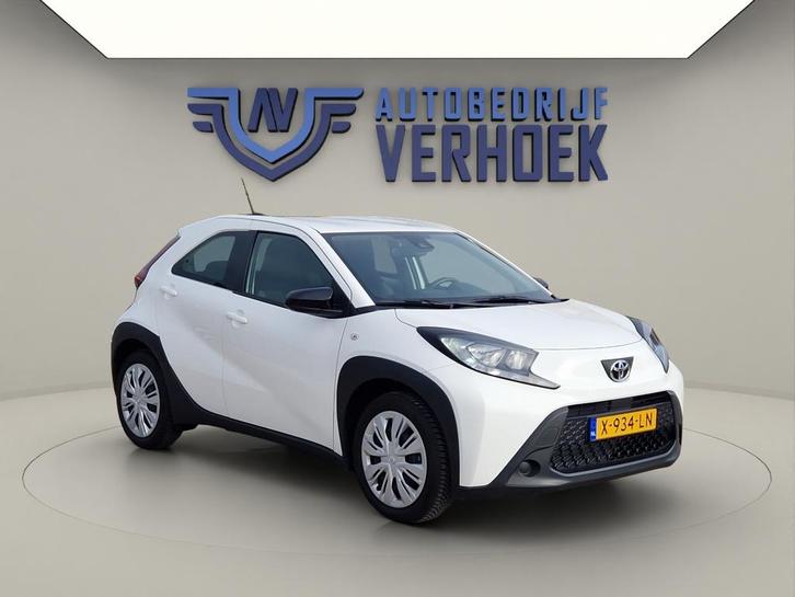 Toyota Aygo X 1.0 VVT-i MT Play NL Auto - All Season Banden, Auto's, Toyota, Bedrijf, Te koop, Aygo X, ABS, Achteruitrijcamera