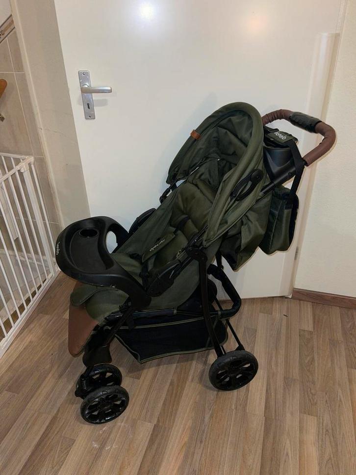 Fijne buggy, Kinderen en Baby's, Buggy's, Gebruikt, Overige merken, Verstelbare rugleuning, Zonnekap, Ophalen