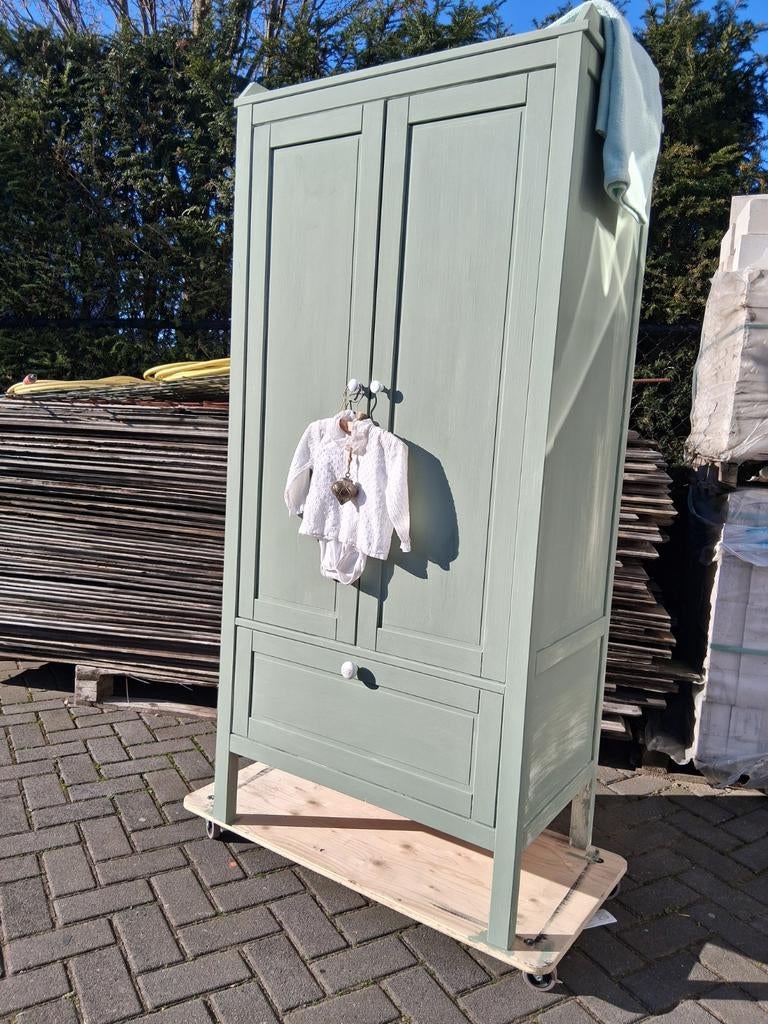 Kledingkast linnenkast kast, Ophalen, 50 tot 70 cm, 105 cm of meer, 100 cm of meer