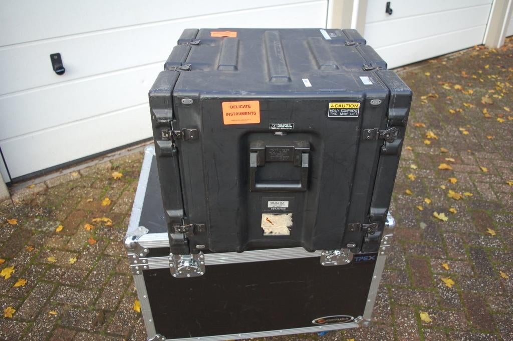 19 inch flightcase lucht en waterdicht, Muziek en Instrumenten, Behuizingen en Koffers, Ophalen, Gebruikt, Overige instrumenten