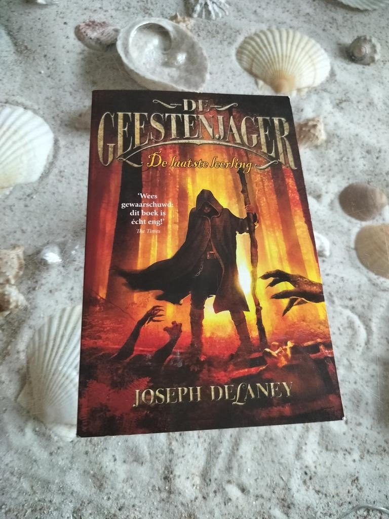 Joseph Delaney - De laatste leerling - Geestenjager, Gelezen, Ophalen of Verzenden, Joseph Delaney