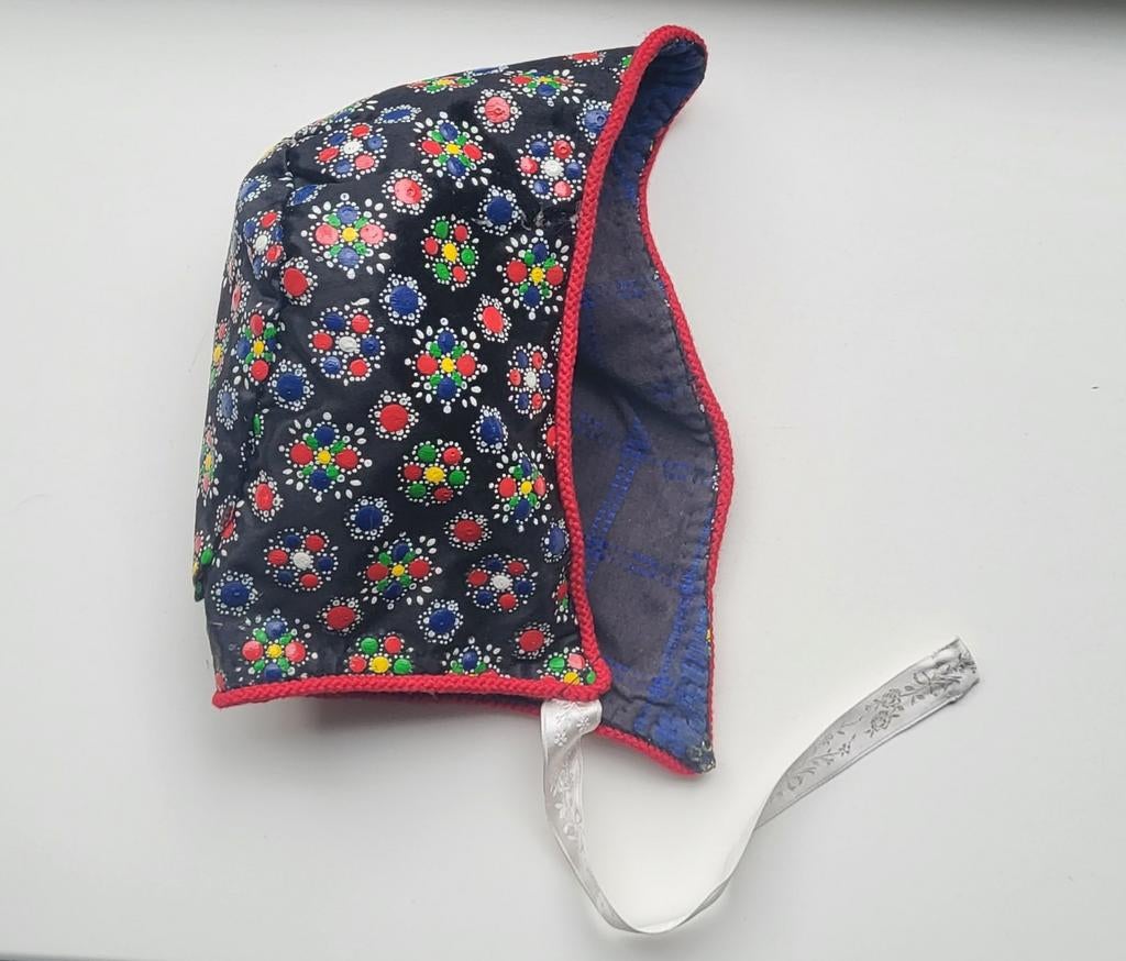 Oude Staphorster muts met stipwerk, Ophalen of Verzenden, Dames