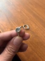 2 zilveren ringen 925 gedragen goed zichtbaar, Ophalen, Gebruikt, 17 tot 18, Dame
