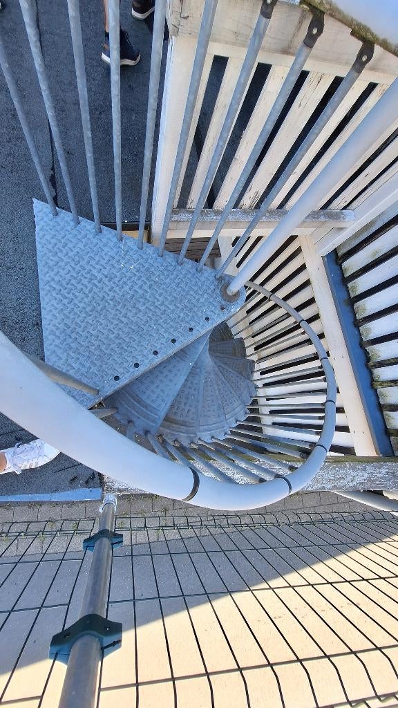 Universele wenteltrap buiten, Doe-het-zelf en Verbouw, Ladders en Trappen, Ophalen, Gebruikt, Trap, 2 tot 4 meter