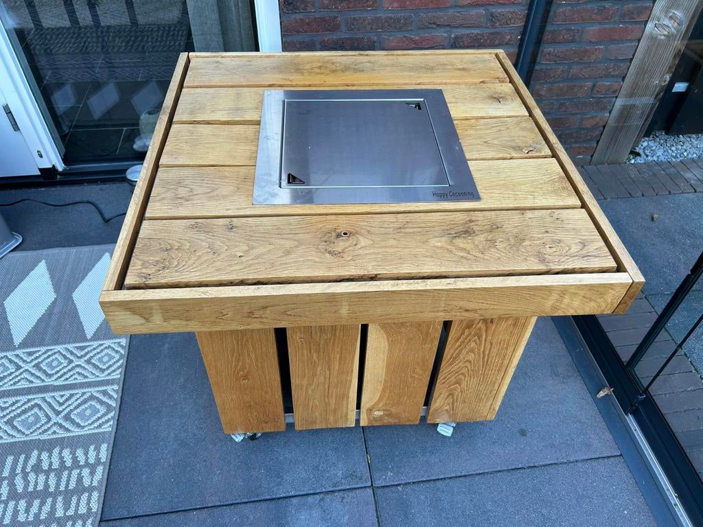 Eikenhouten Vuurtafel, Ophalen, Zo goed als nieuw