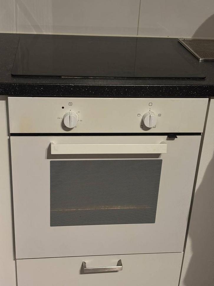 Встроенная духовка IKEA / Встроенная духовка IKEA, Witgoed en Apparatuur, Ovens, Zo goed als nieuw, 45 tot 60 cm, Ophalen