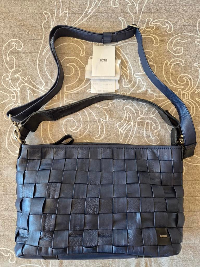 Berba schoudertas donkerblauw zgan, Ophalen, Zo goed als nieuw, Blauw