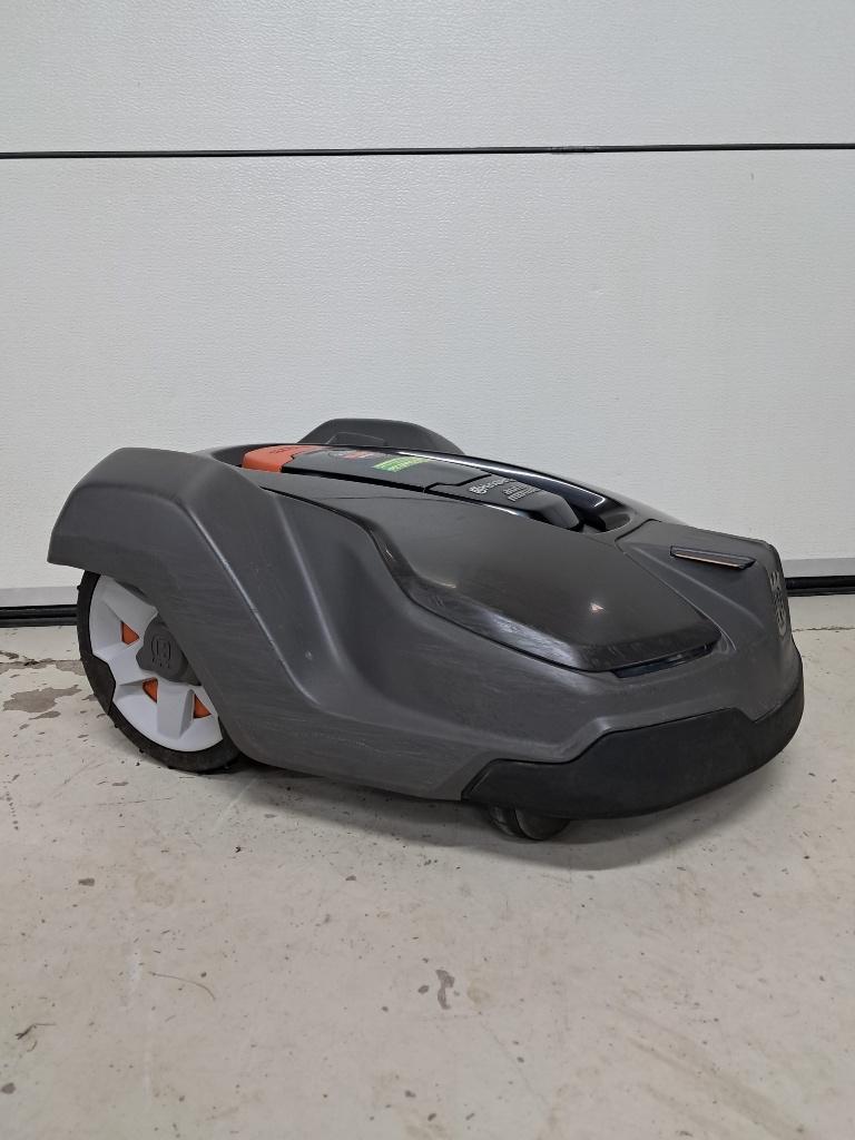 Husqvarna - Automower - 430X, Tuin en Terras, Robotmaaiers, Gebruikt, 20 tot 25 cm, Bestuurbaar via app, Ophalen