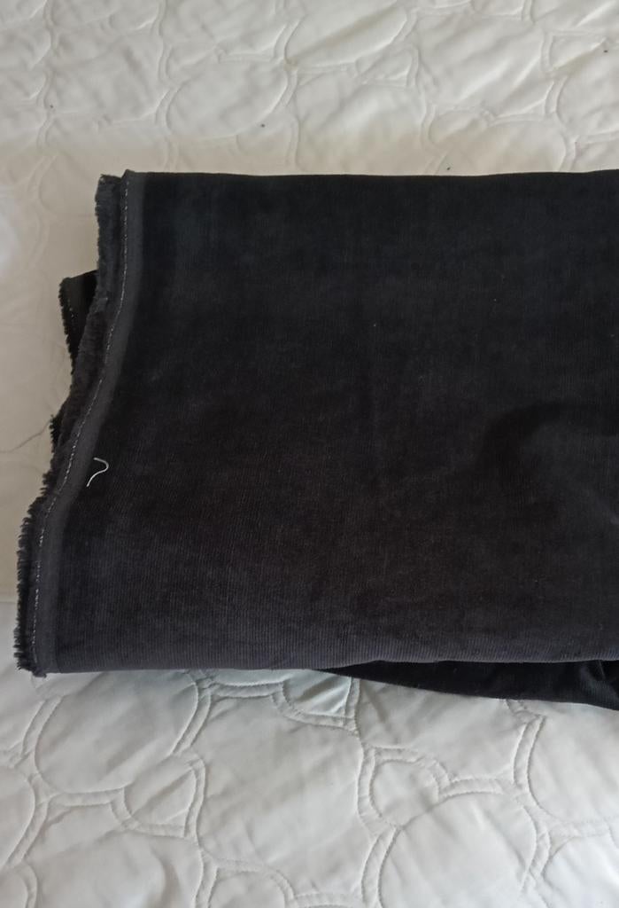 Donkergrijze corduroy stof, 120 cm of meer, Nieuw, Ophalen of Verzenden, Katoen