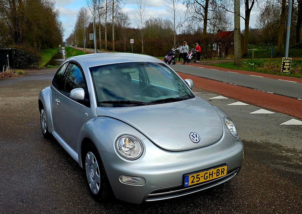 Volkswagen Beetle  vd 1e eig 2001 Grijs, Auto's, Voorwielaandrijving, 1203 kg, Beetle (Kever), 4 cilinders