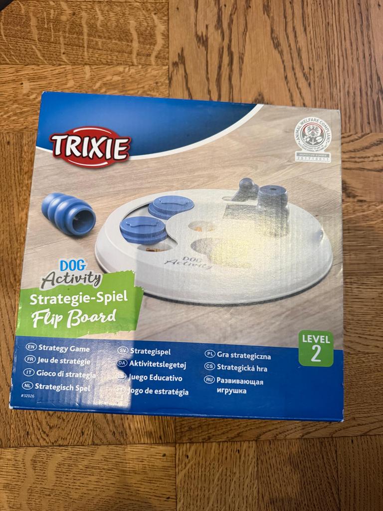 Honden strategie spellen, Ophalen of Verzenden, Gebruikt