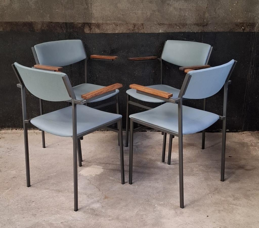 73 x Gijs van der Sluis schoolstoelen vintage stoelen horeca, Ophalen of Verzenden, Zo goed als nieuw, Blauw, Vijf, Zes of meer stoelen