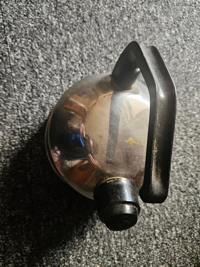 Roestvrijstalen fluitketel met zwart handvat, Theepot/fluitketel, Gebruikt, Zilver, Ophalen of Verzenden