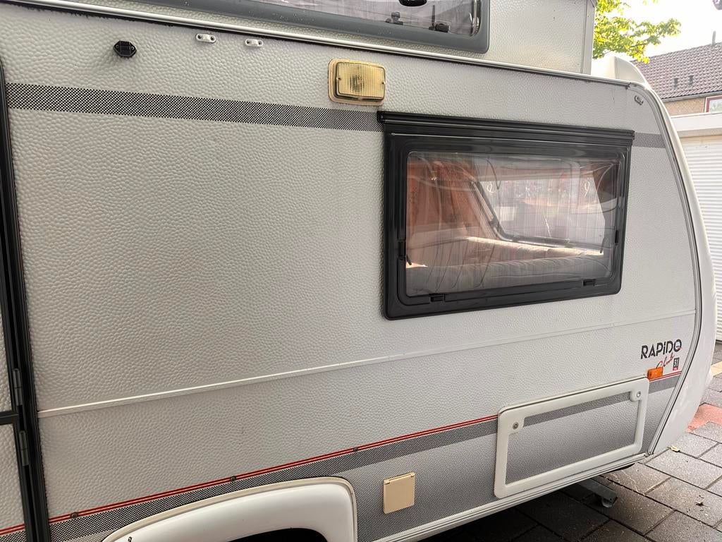 Rapido 31 tdl - Compacte en comfortabele caravan, Caravans en Kamperen, Omvormbare zithoek, 4 tot 5 meter, Kachel, Overige