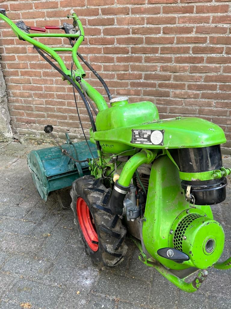 Agria 2400 benzine tuinfrees frees, Ophalen, Gebruikt