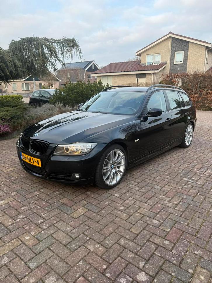 Bmw 320i touring e91 2009 LCI, Auto's, BMW, Particulier, 3-Serie, ABS, Alarm, Bluetooth, Boordcomputer, Centrale vergrendeling