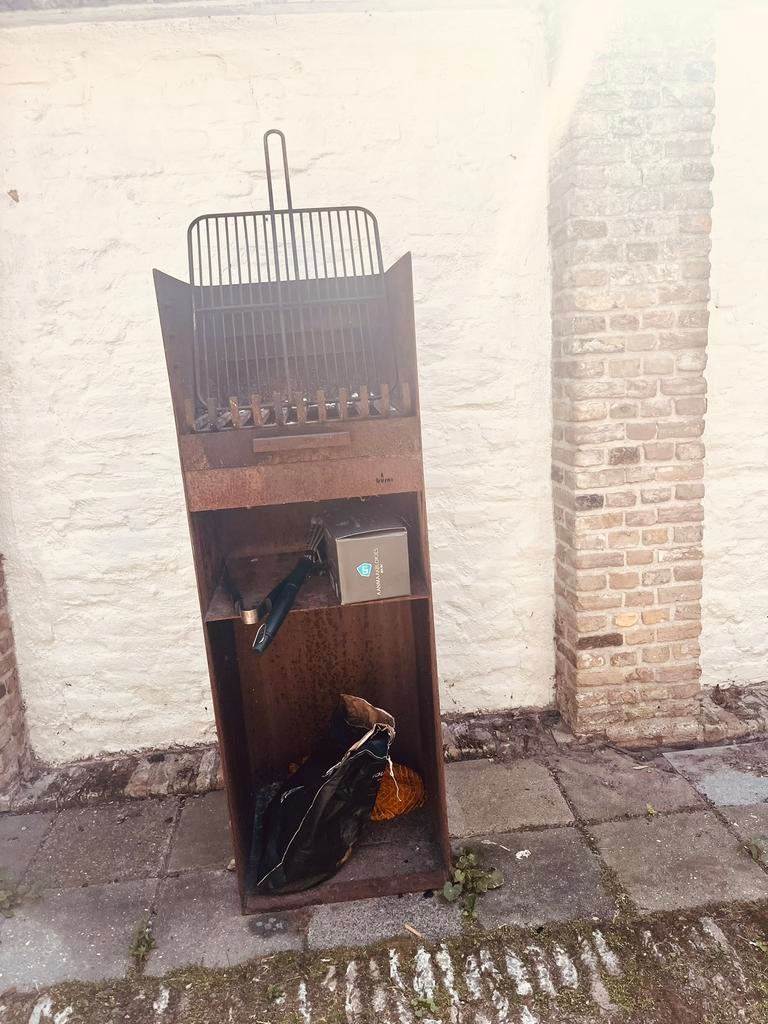 Cortenstaal BBQ, Ophalen of Verzenden, Zo goed als nieuw