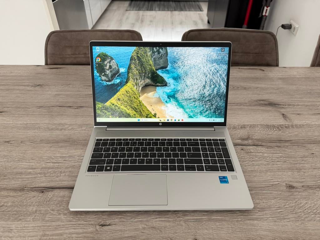 HP Laptop ProBook 450 G8 15.6 Core-i5 16GB 256GB Office365, 256 GB, Met videokaart, 2 tot 3 Ghz, Intel Core i5-1135G7