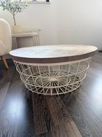 Ronde grijze hardhouten salontafel met wit metalen onderstel, Huis en Inrichting, Ophalen, Gebruikt, Rond, 55 tot 75 cm