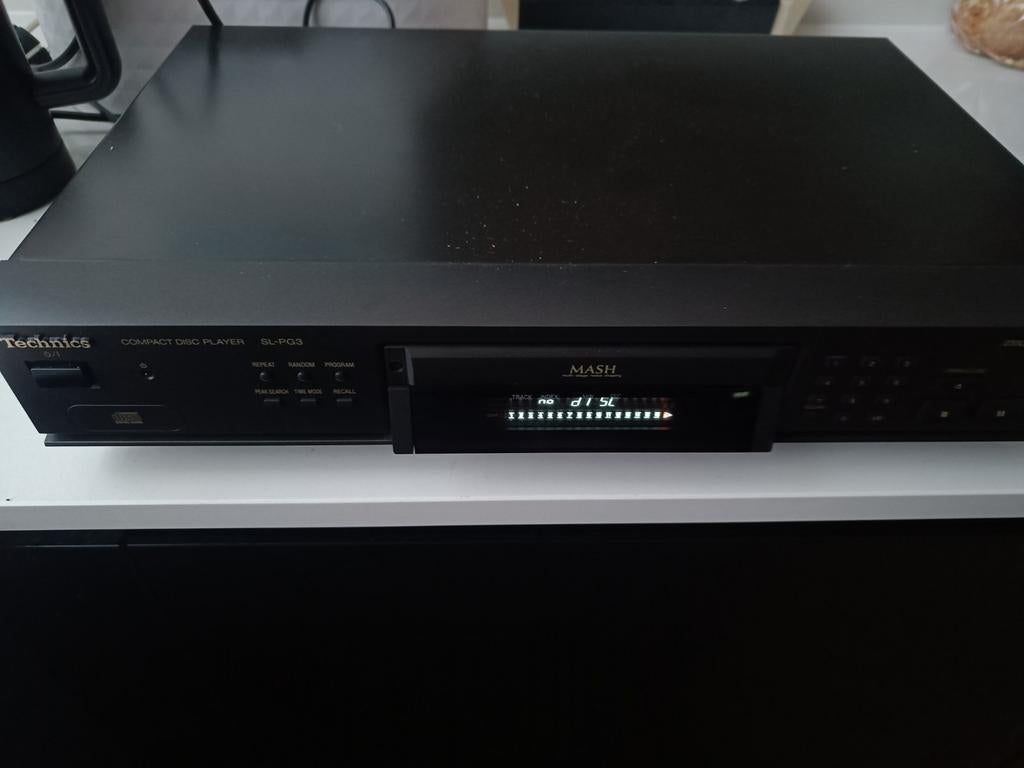 Technics CD speler - SL-PG3 Werkt, slaat soms over, Audio, Tv en Foto, Cd-spelers, Ophalen of Verzenden, Gebruikt, Technics