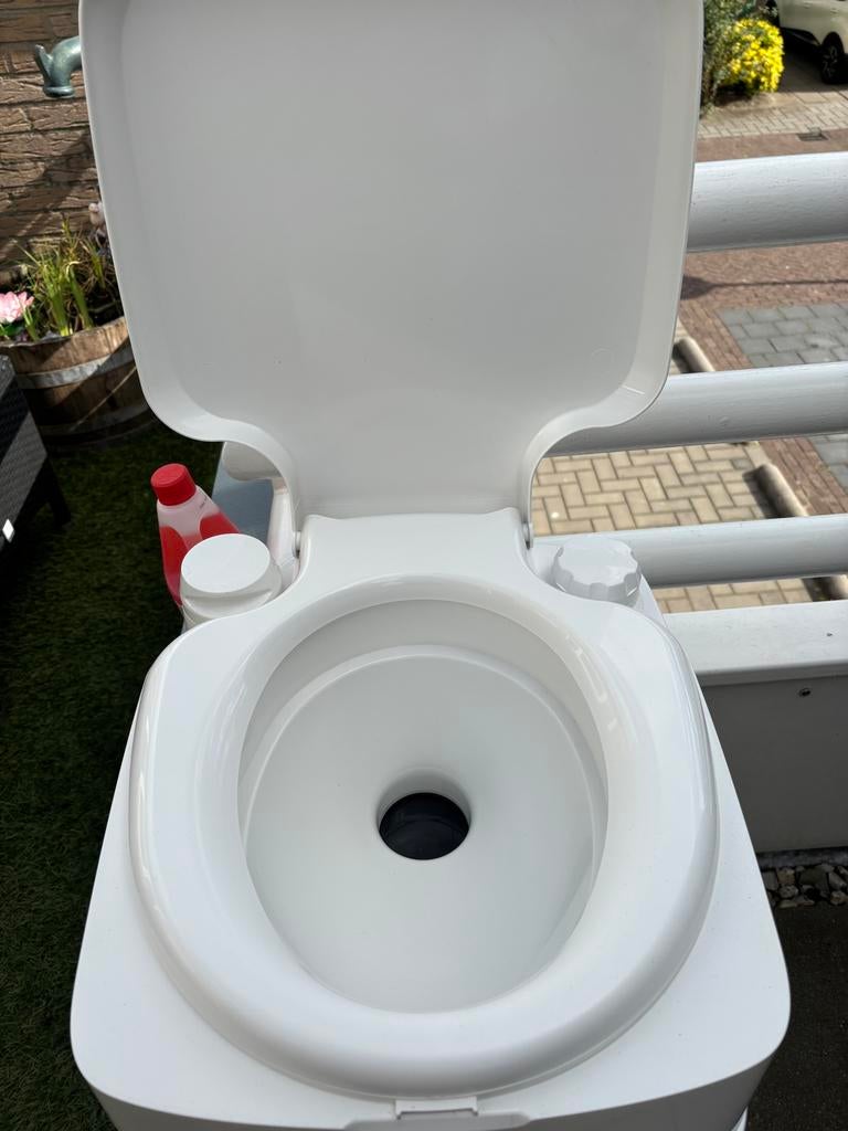 Porta Potti 345, Ophalen, Zo goed als nieuw