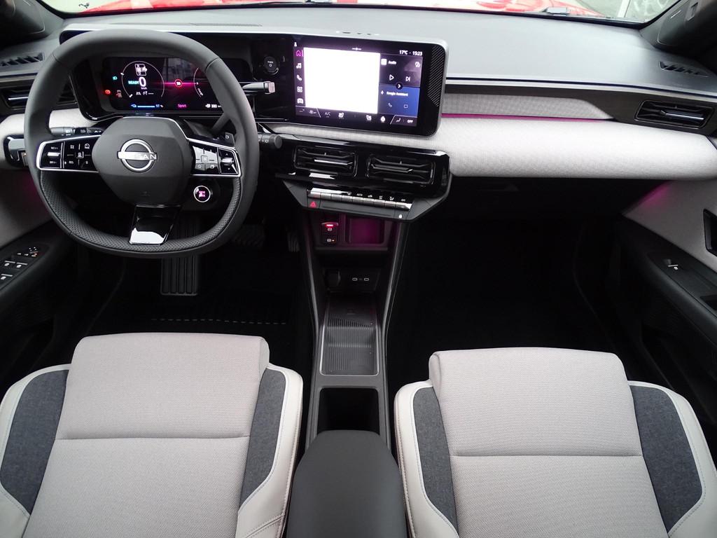 Nissan Micra EVOLVE 52 kWh 18 INCH VELGEN / INTERIEUR CHILL, Auto's, Nissan, Stof, Huisgarantie, 416 km, Nieuw