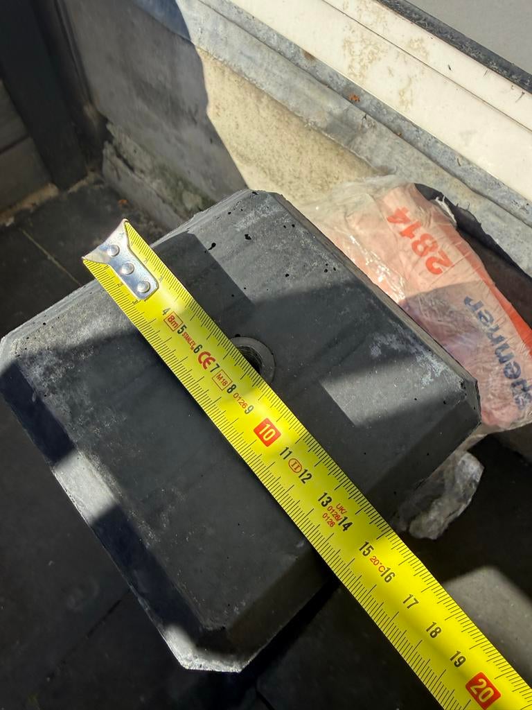 Betonpoer 15cm met sneldrogende Clement, Ophalen, Nieuw, Beton