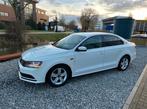 Volkswagen Jetta 1.4 TSI 150PK Highline 2017, Auto's, Volkswagen, Wit, 1331 kg, 1400 cc, Particulier