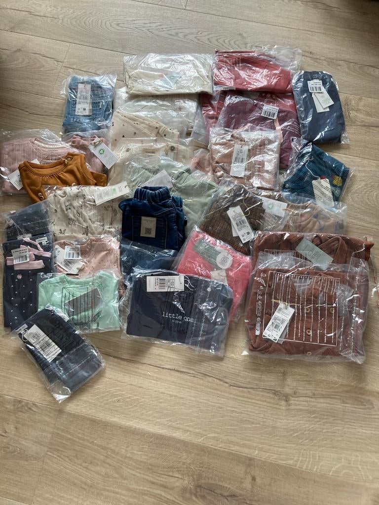 Noppies kledingpakket - 28 stuks nieuw met kaartjes, Kinderen en Baby's, Babykleding | Overige, Jongetje of Meisje, Ilewap, Nieuw