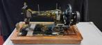 oude naaimachine Naumann, Ophalen