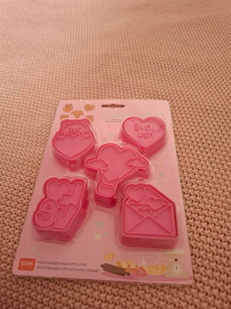 Legami Koekjesuitstekers Valentijn - 5 stuks, Ophalen of Verzenden, Nieuw, Taarten of Cupcakes, Bakvorm