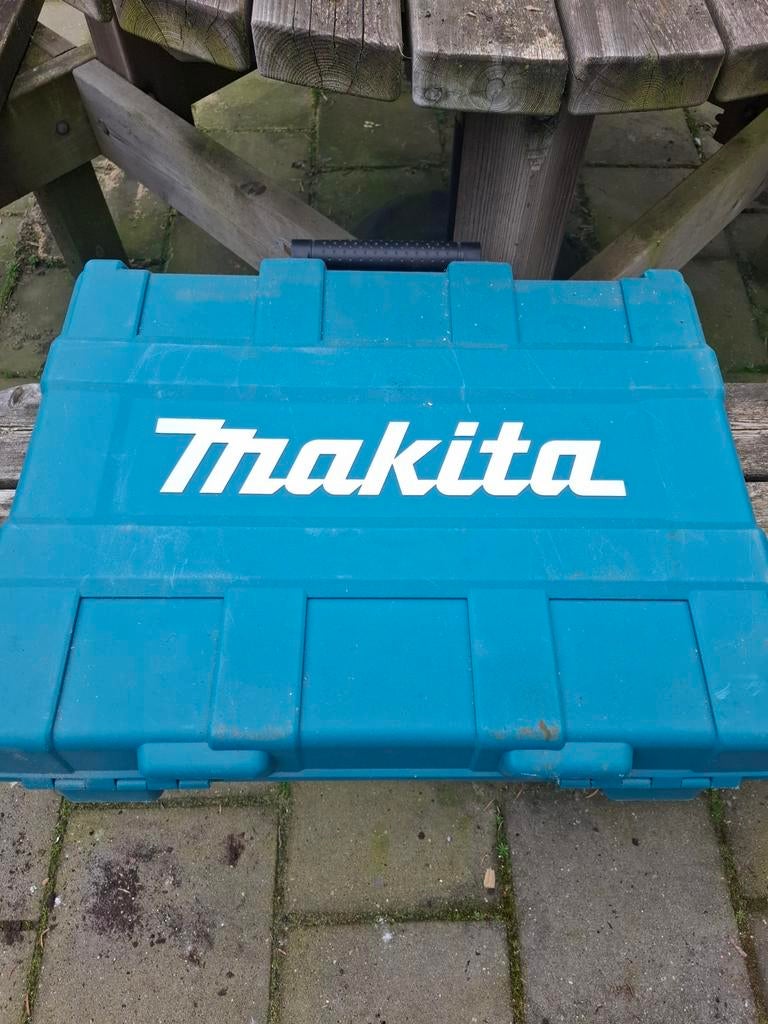 Makita kist kitspuit, Ophalen, Zo goed als nieuw