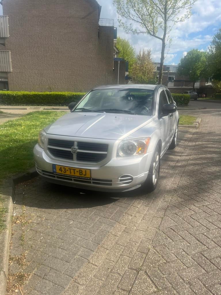 Dodge Caliber 1.8 2007 Grijs, Auto's, Dodge, Voorwielaandrijving, 1295 kg, 1200 kg, Handgeschakeld