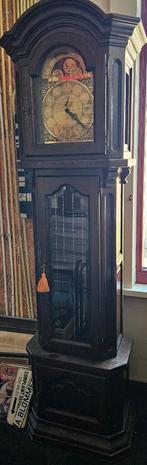 Staande klok, Ophalen