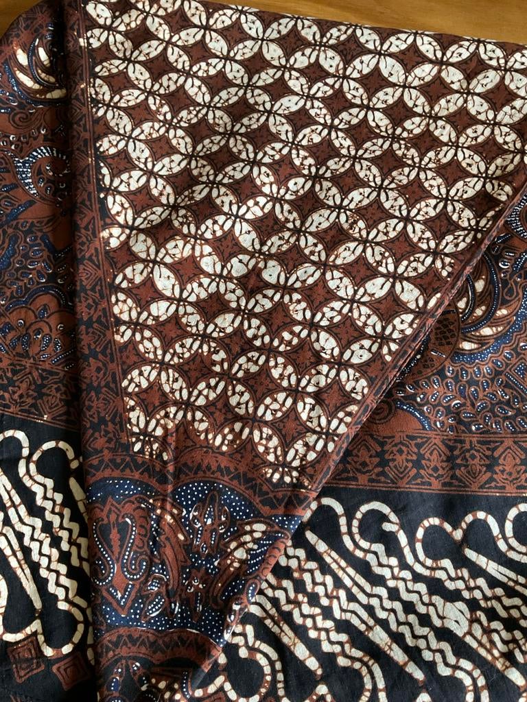 Batik rond tafelkleed met zes servetten, Ophalen of Verzenden, Zo goed als nieuw, Rond, Binnen