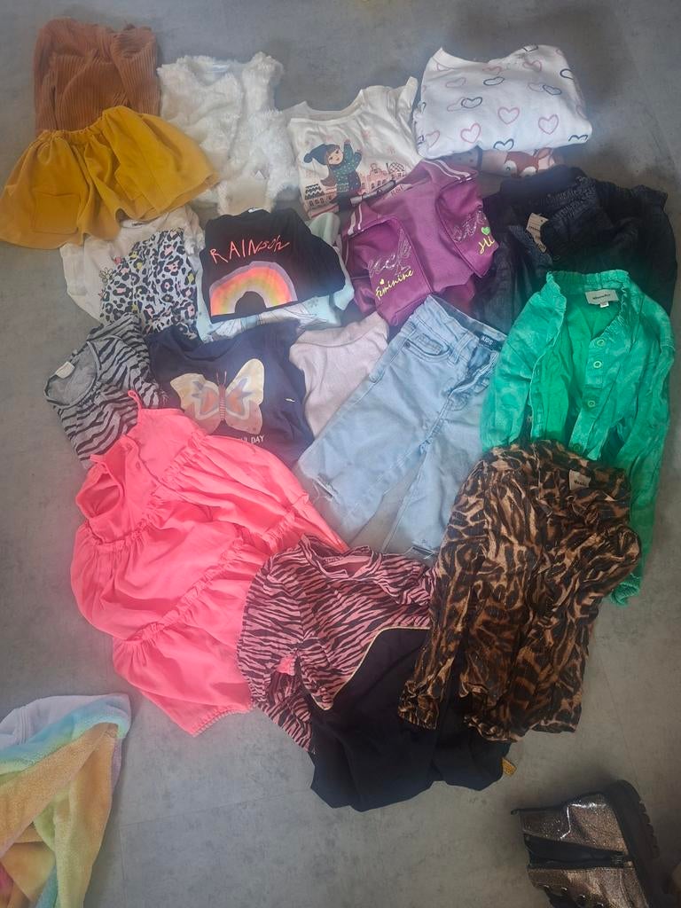 Groot meisjes kledingpakket maat 98/104, Ophalen of Verzenden, Maat 98