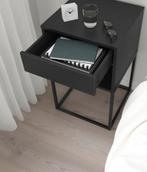 Twee zwarte IKEA VIKHAMMER nachtkastjes met lade, Minder dan 45 cm, Metaal of Aluminium, Zo goed als nieuw, 55 tot 70 cm