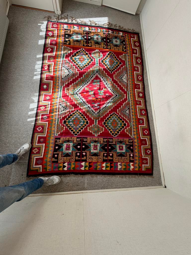 Marokaans handgeknoopt tapijt, Ophalen, Zo goed als nieuw, Rechthoekig, 150 tot 200 cm