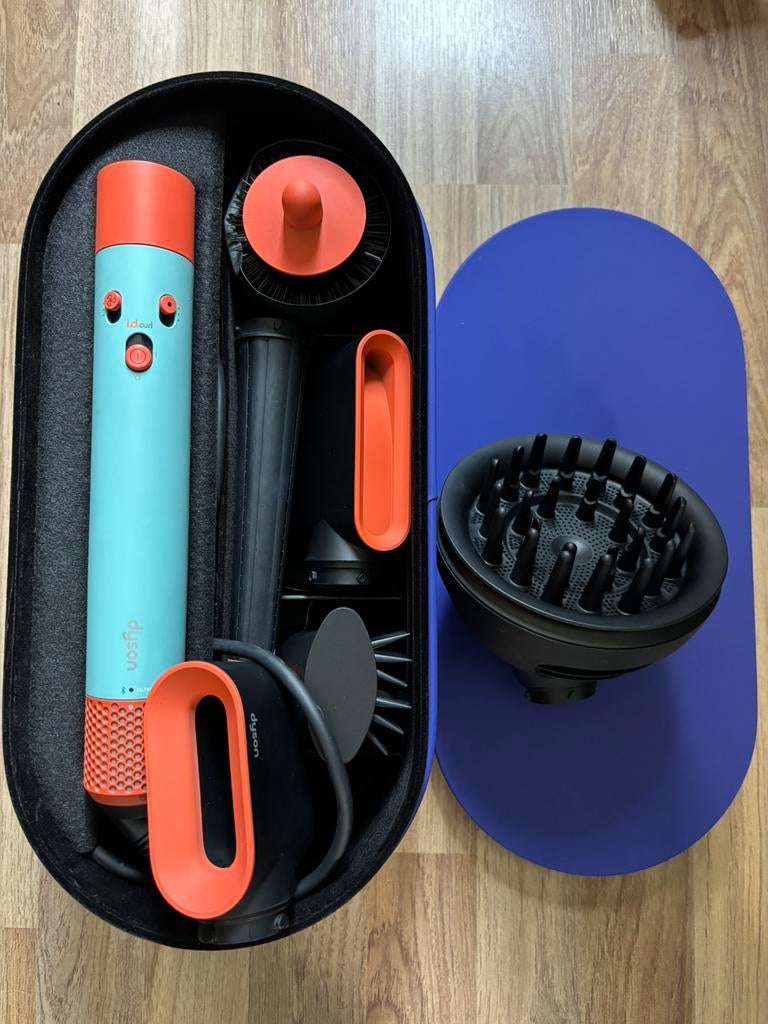 Dyson Airwrap id Curly + Coily zo goed als nieuw!, Ophalen of Verzenden, Zo goed als nieuw, Föhn of Haardroger