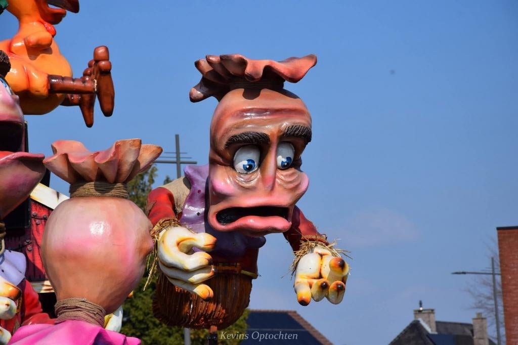 2 vogelverschrikkers voor carnavalswagen, Hobby en Vrije tijd, Feestartikelen, Ophalen, Zo goed als nieuw, Feestartikel, Carnaval