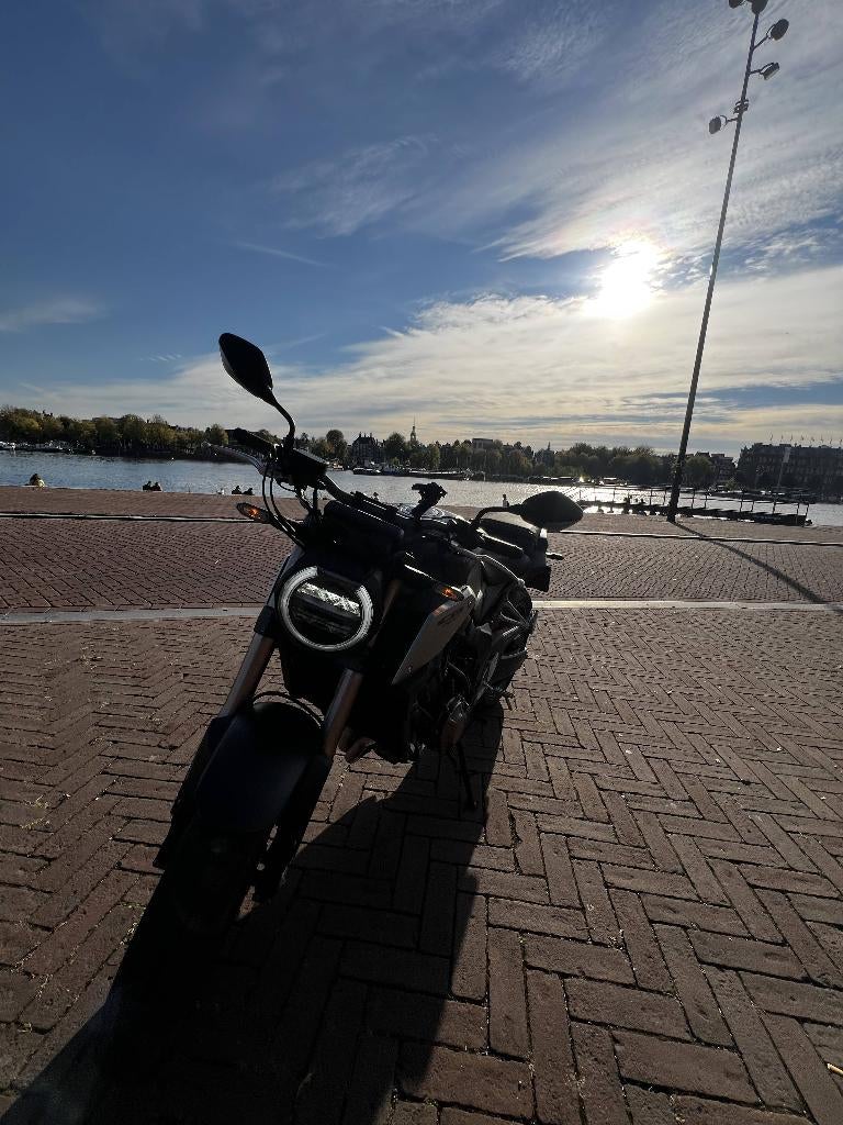Honda CB650R (2022) - Neo Sports Café - 4150 km, 4 cilinders, Motorrijbewijs A, Gebruikt, Particulier