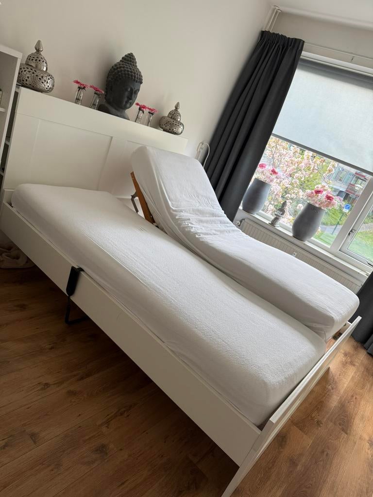 2 pers Bed Brimnes Ikea 160x200 incl verstelbare lattenbodem, Ophalen, Gebruikt, Wit, Tweepersoons