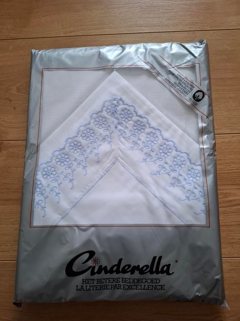 Retro Cinderella laken en slopen, Ophalen of Verzenden, Tweepersoons, Dekbedovertrek