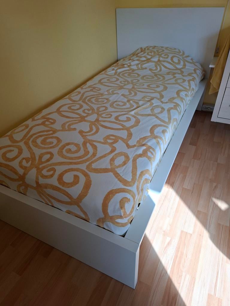Eenpersoonsbed IKEA Malm, Ophalen, Gebruikt, Eenpersoons