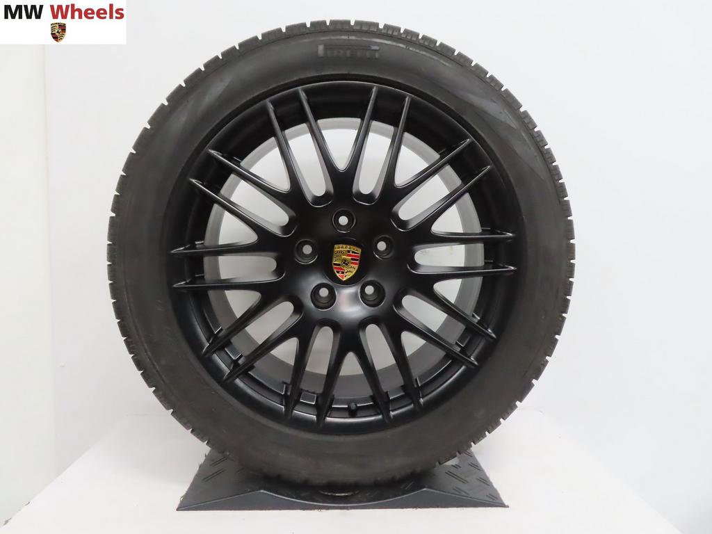 Porsche Cayenne 20 inch Spyder velgen zwart met winterbanden, Auto-onderdelen, Gebruikt, -, 275 mm, -