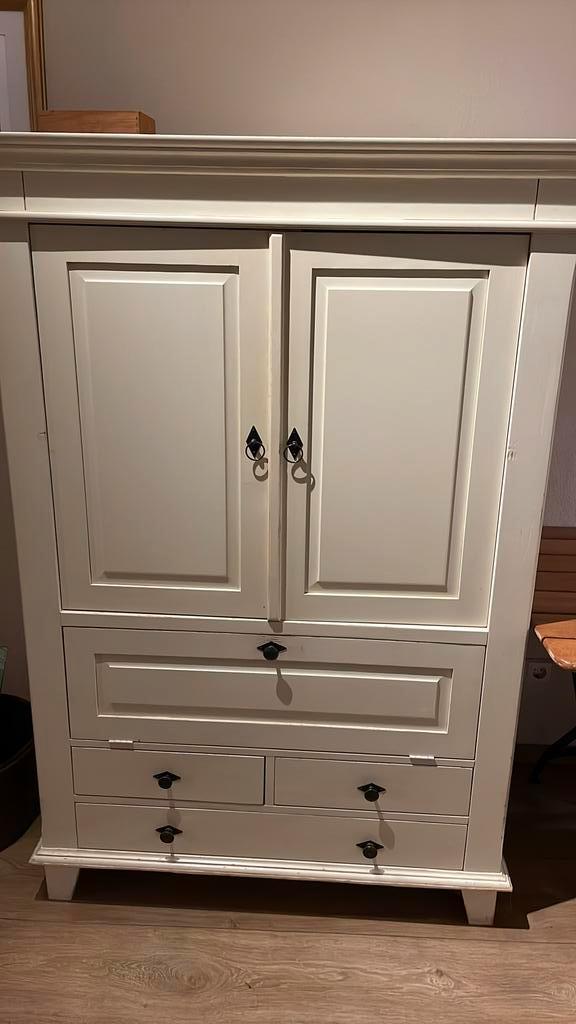 Tv kast computerkast, Huis en Inrichting, Kasten | Computermeubels, Gebruikt, 120 tot 170 cm, 70 tot 120 cm, 40 tot 80 cm, Overige houtsoorten