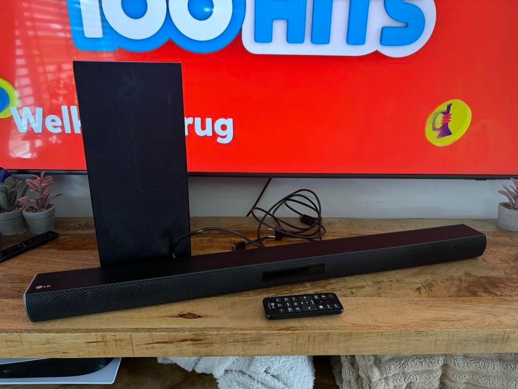 LG Soundbar met draadloze subwoofer, Ophalen, Bluetooth, Gebruikt