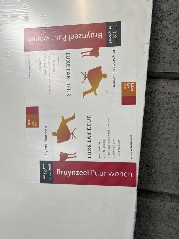 Bruynzeel Luxe Lak Deur 88x201 - in verpakking, Doe-het-zelf en Verbouw, Deuren en Horren, Binnendeur, 200 tot 215 cm, 80 tot 100 cm